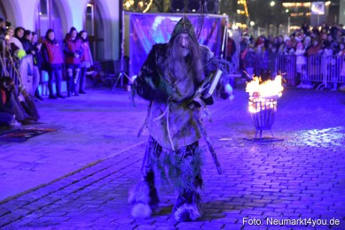 Schlossteufeln-Weihnachtsmarkt-Neumarkt-211219-0002