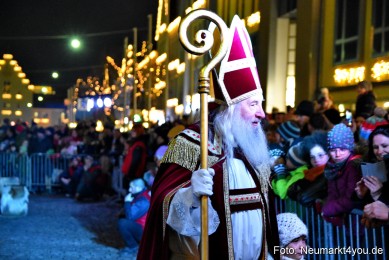 Schlossteufeln-Weihnachtsmarkt-Neumarkt-211219-0018