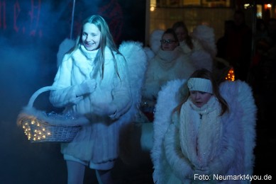 Schlossteufeln-Weihnachtsmarkt-Neumarkt-211219-0020