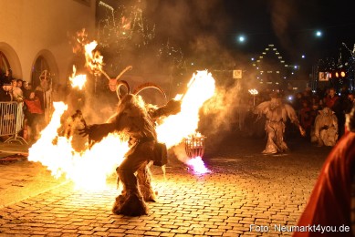 Schlossteufeln-Weihnachtsmarkt-Neumarkt-211219-0098
