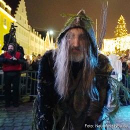 Schlossteufeln-Weihnachtsmarkt-Neumarkt-211219-0142