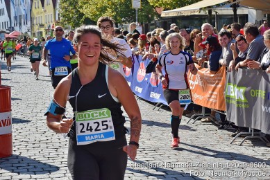 Stadtlauf-Neumarkt-Zieleinlauf-2019-0600