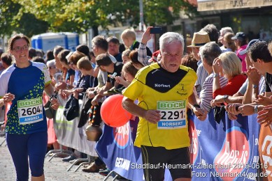 Stadtlauf-Neumarkt-Zieleinlauf-2019-0616