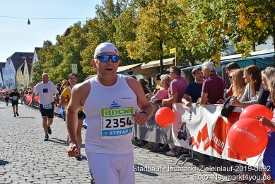 Stadtlauf-Neumarkt-Zieleinlauf-2019-0692