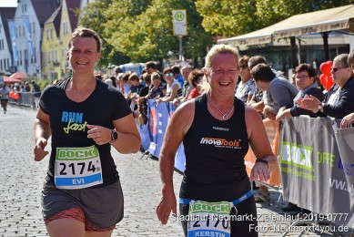 Stadtlauf-Neumarkt-Zieleinlauf-2019-0777