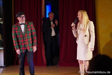 Valentins-Varietee-2023-Artico-Neumarkt-0024