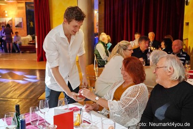 Valentins-Varietee-2023-Artico-Neumarkt-0171