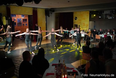 Valentins-Varietee-2023-Artico-Neumarkt-0200