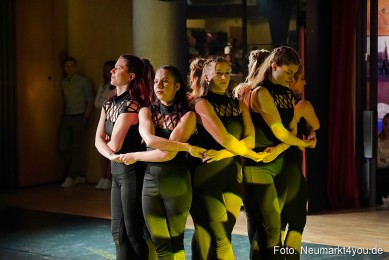 Valentins-Varietee-2023-Artico-Neumarkt-0208