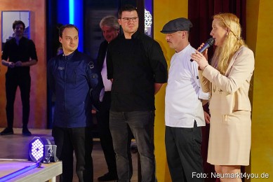 Valentins-Varietee-2023-Artico-Neumarkt-0277