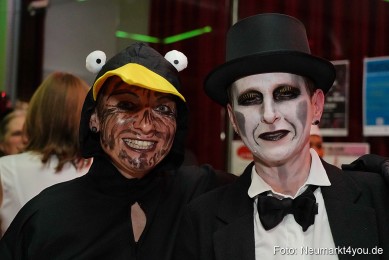 Weiberfasching-Neumarkt-2024-0041