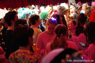Weiberfasching-Neumarkt-2024-0095