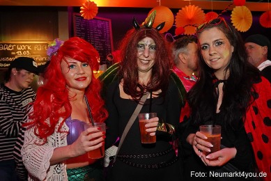 Weiberfasching-Neumarkt-2025-0011