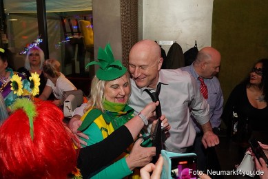 Weiberfasching-Neumarkt-2025-0028