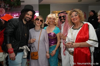 Weiberfasching-Neumarkt-2025-0059