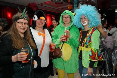 Weiberfasching-Neumarkt-2025-0065