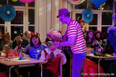 Weiberfasching-Neumarkt-2023-0110