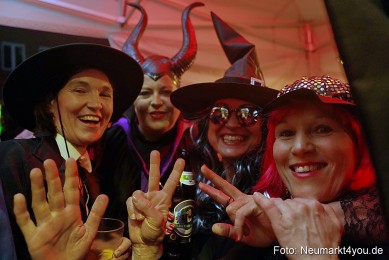 Weiberfasching-Neumarkt-2023-0133