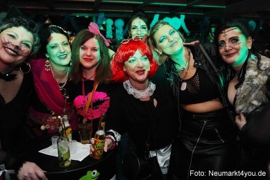 Weiberfasching-Neumarkt-2023-0140