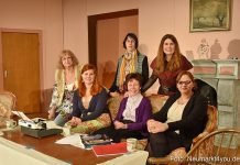 Der Damenclub von Marquis Crossing und sein erster Mordversuch