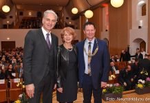 Walter Sittler, Sigrid Klausmann-Sittler und Oberbürgermeister Thomas Thumann