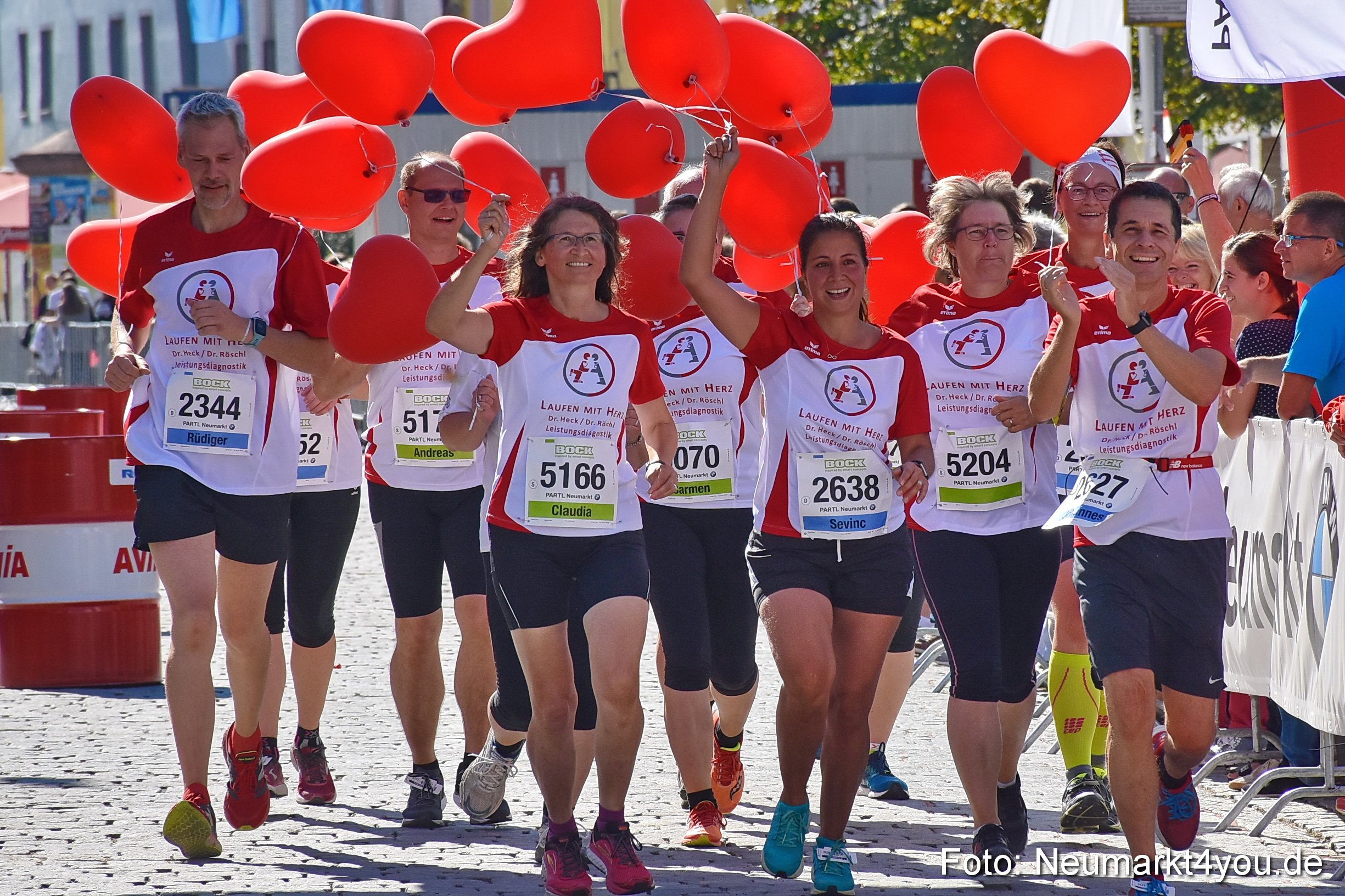 Zieleinlauf-Stadtlauf-Neumarkt-2018-0000 1.600 Teilnehmer beim Neumarkter Stadtlauf 2018