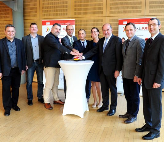Startschuss Fachkräfteportal Starke Jobs