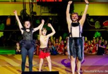 Artico spielt das Artistical Dschungelbuch