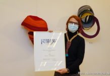 Der Atelierförderpreis ging an die Neumarkter Künstlerin Donata Oppermann